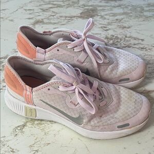 Nike Women's Pink and Peach Sneakers